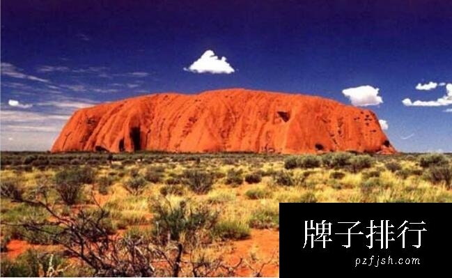世界上最大的岩石盘点，澳大利亚艾尔斯岩排名第1(长3000米)