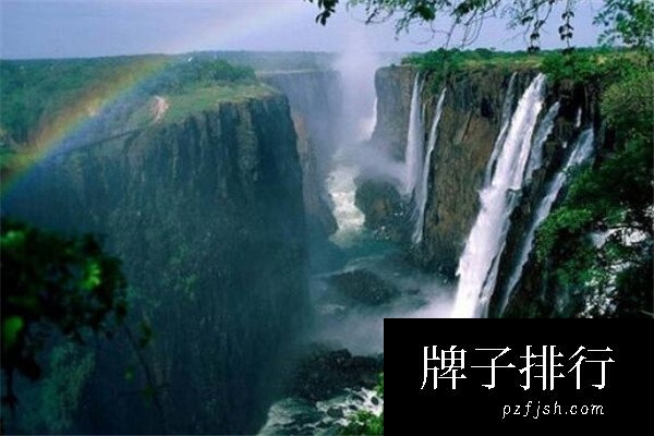 世界十大最最高的瀑布 秘鲁三姐妹瀑布上榜，第四南美洲最大